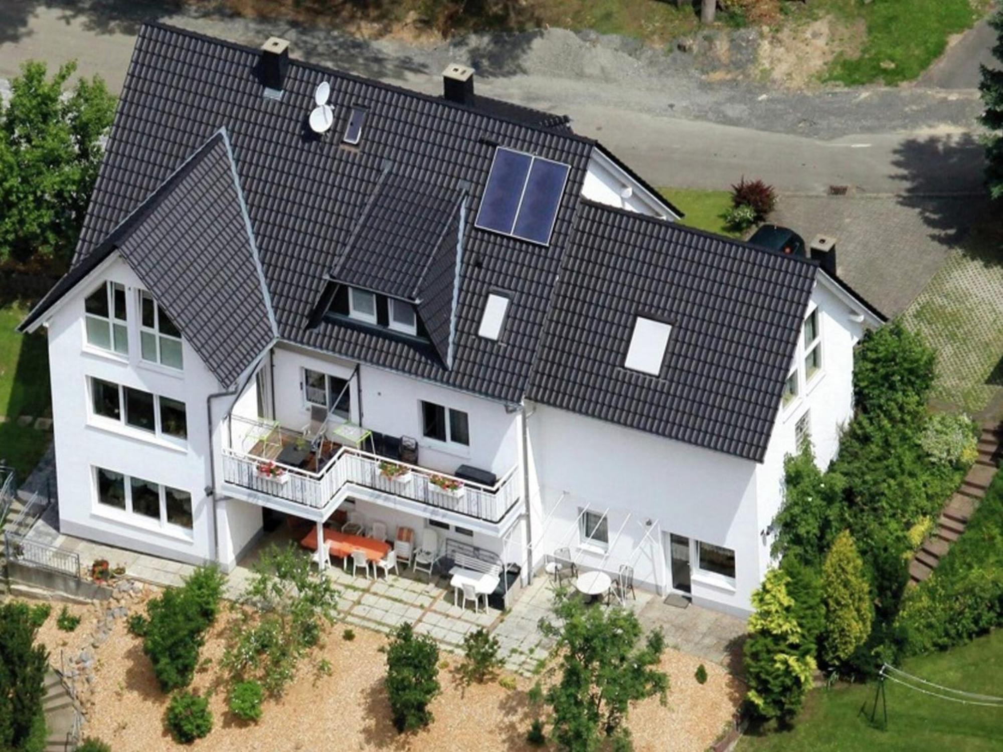 Large Detached Holiday Home In Hesse With Private Garden And Terrace Homberg  Exterior foto