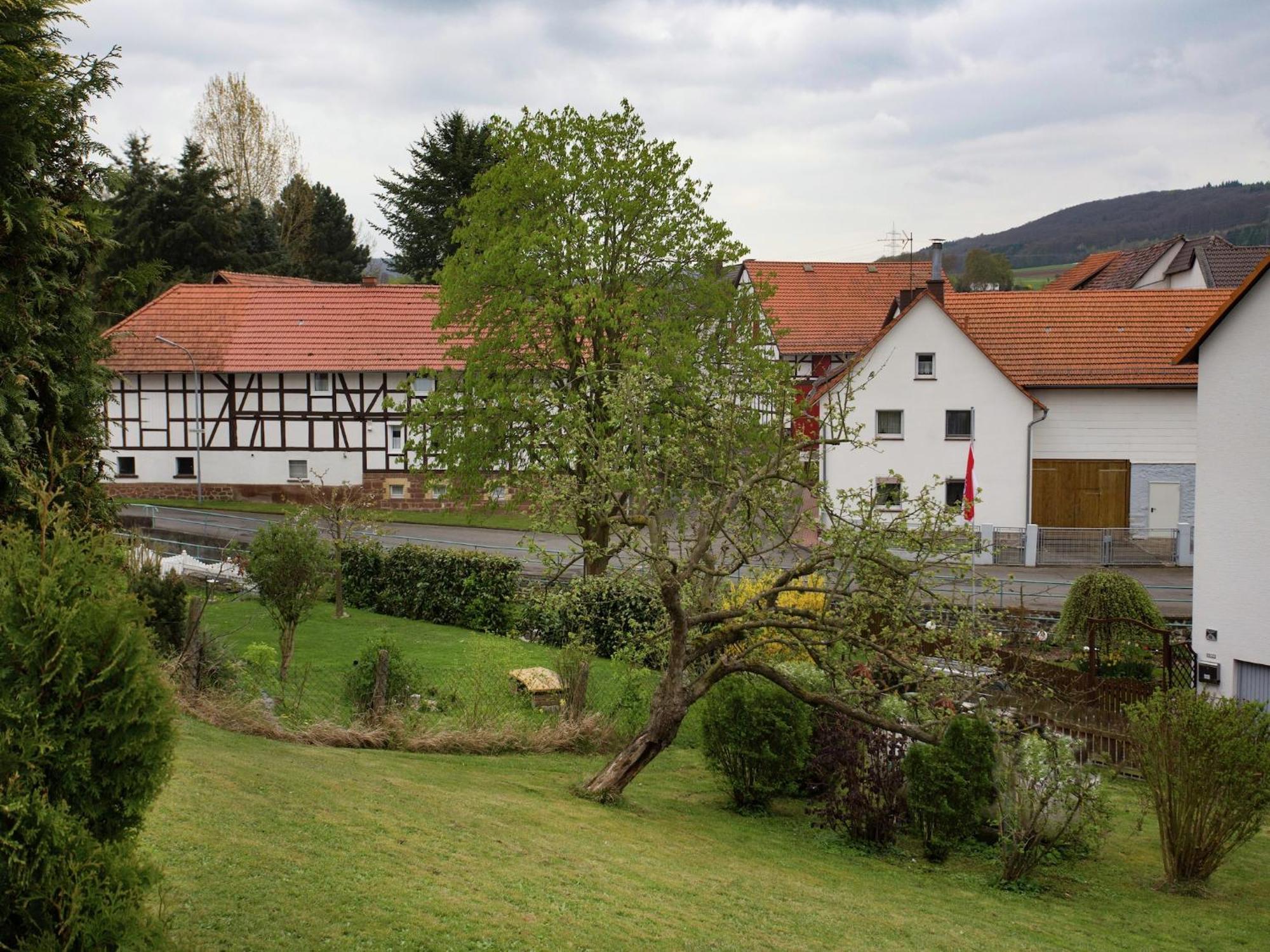 Large Detached Holiday Home In Hesse With Private Garden And Terrace Homberg  Exterior foto